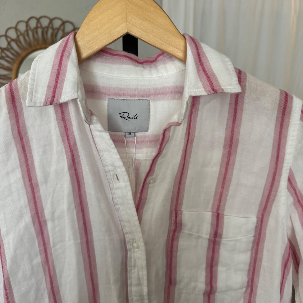 Rails NWT Reagan Flannel Shirt XS White Pink Button Down 100% Cotton Top - Picture 2 of 8